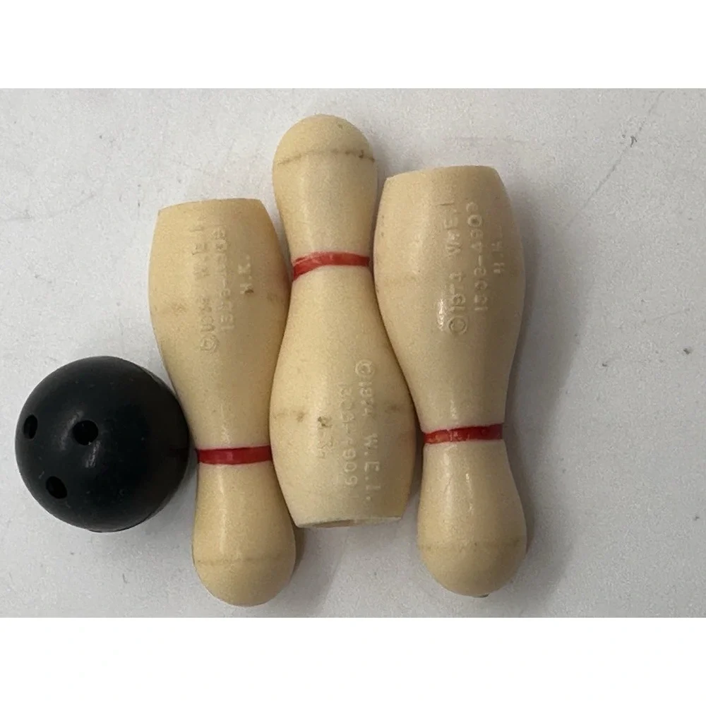 Wilton Bowling Cake Toppers 1974‎ WEI Mini Pins Balls Vintage Cake Decor Set